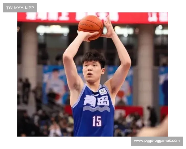杨瀚森凭借出色表现获得勇士队双向合同正式加盟NBA 杨瀚森凭借出色表现获得勇士队双向合同正式加盟NBA